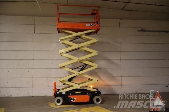 JLG 3246ES Elevadores braços articulados