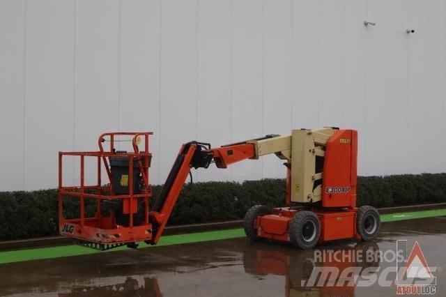 JLG E300AJP Elevadores braços articulados