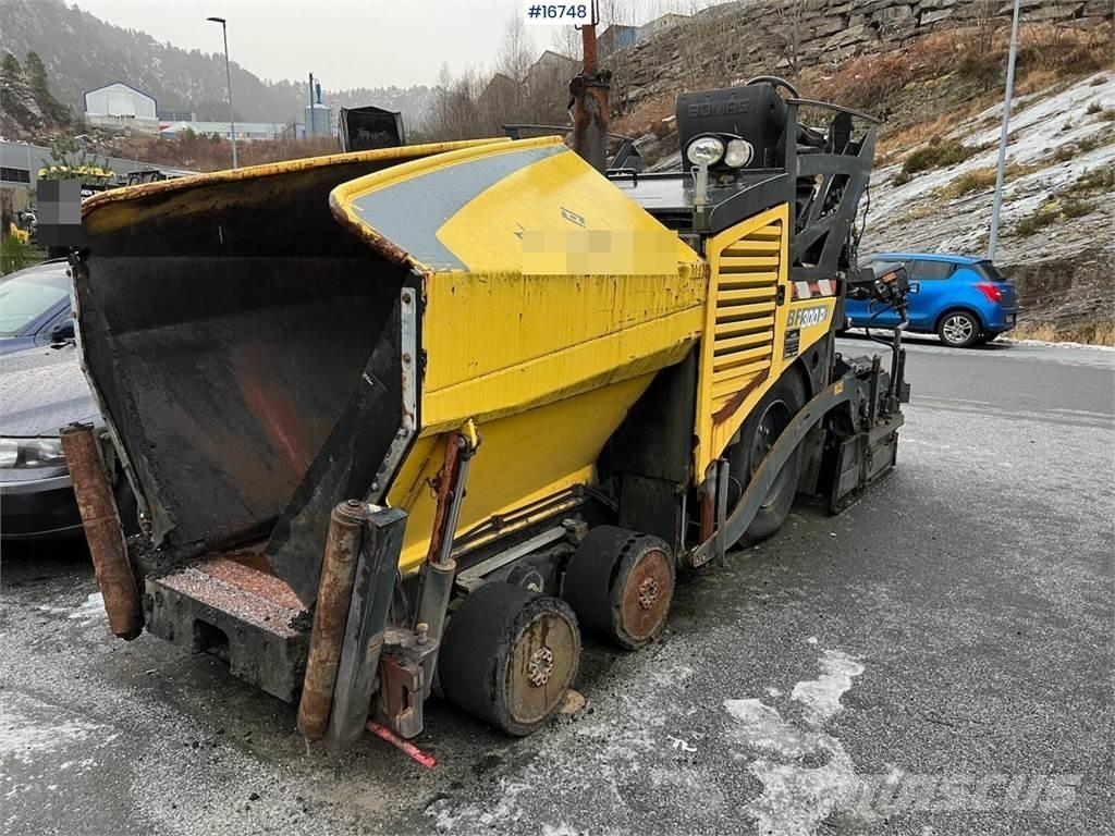 Bomag BF 300P Espalhadoras de asfalto