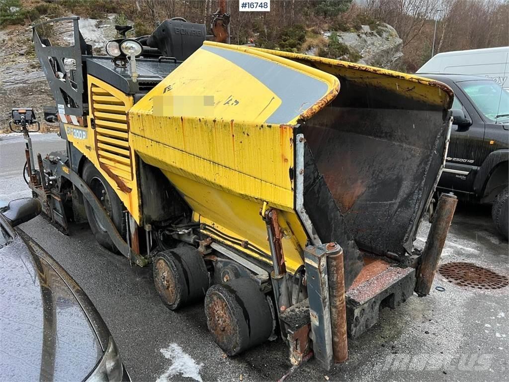 Bomag BF 300P Espalhadoras de asfalto