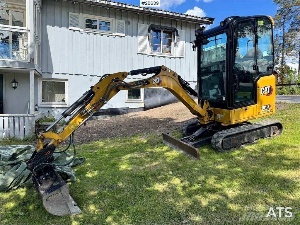 CAT 301.8 Escavadeiras de esteiras