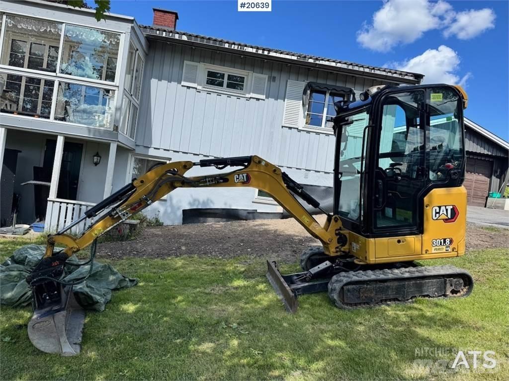 CAT 301.8 Escavadeiras de esteiras