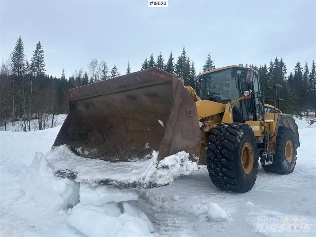 CAT 966G Carregadeiras de rodas