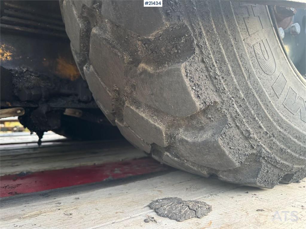 CAT AP 300 Espalhadoras de asfalto