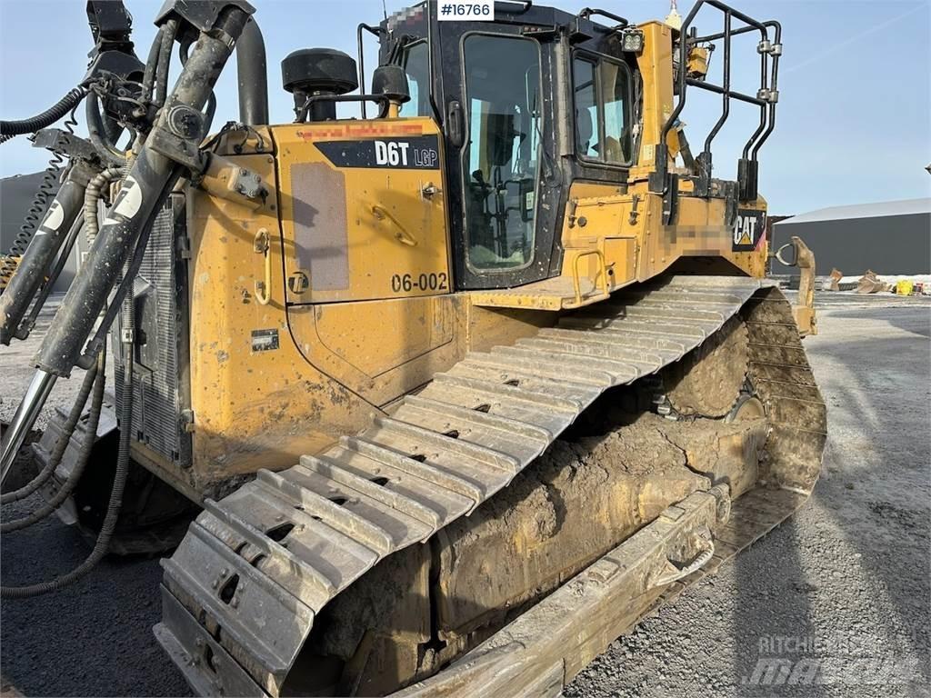 CAT D6T Dozers - Tratores rastos