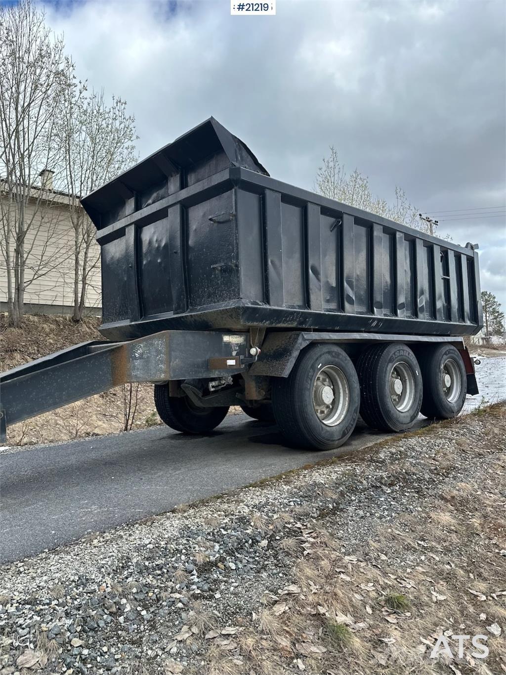 Engen Trailer Reboques basculantes