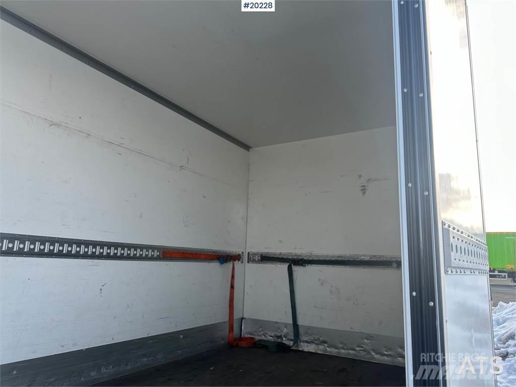Iveco 35S16 Carrinhas de caixa fechada