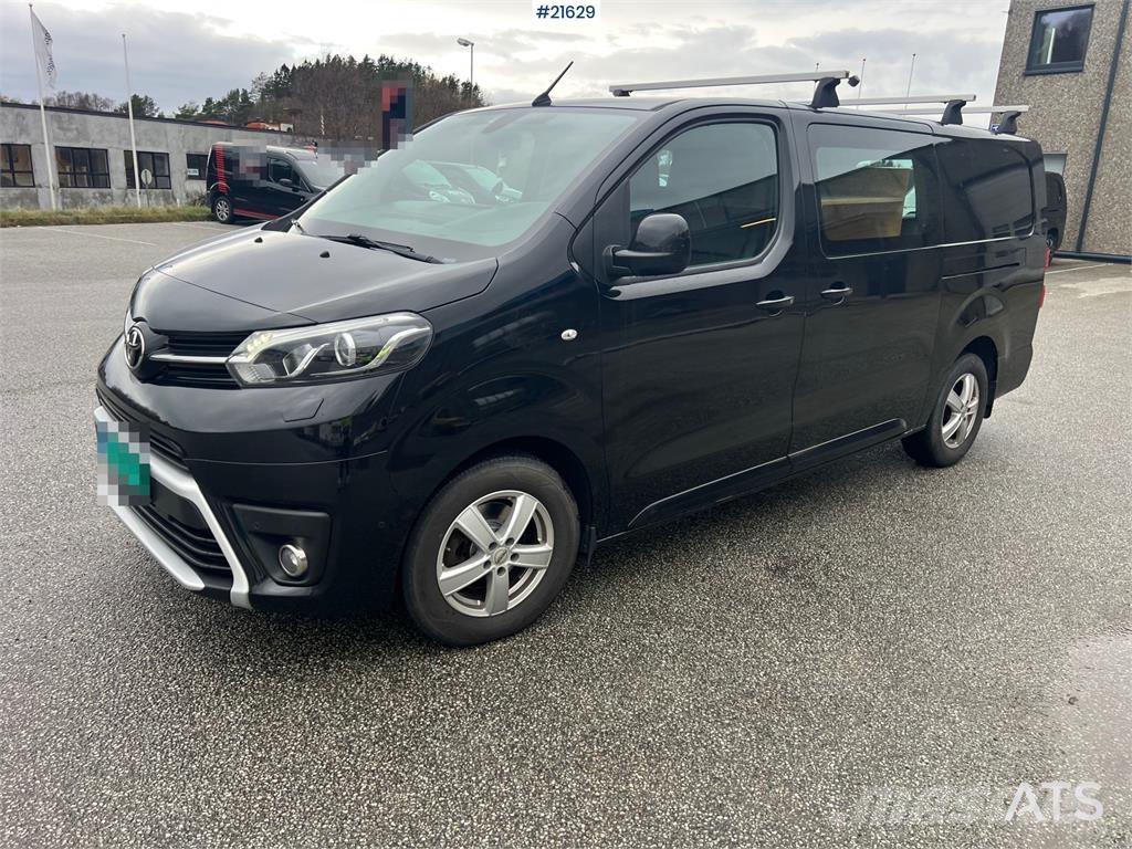 Toyota Proace Van Automóvel