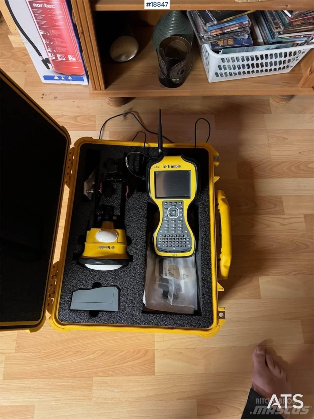 Trimble GPS m/ radio. Construção - Outros
