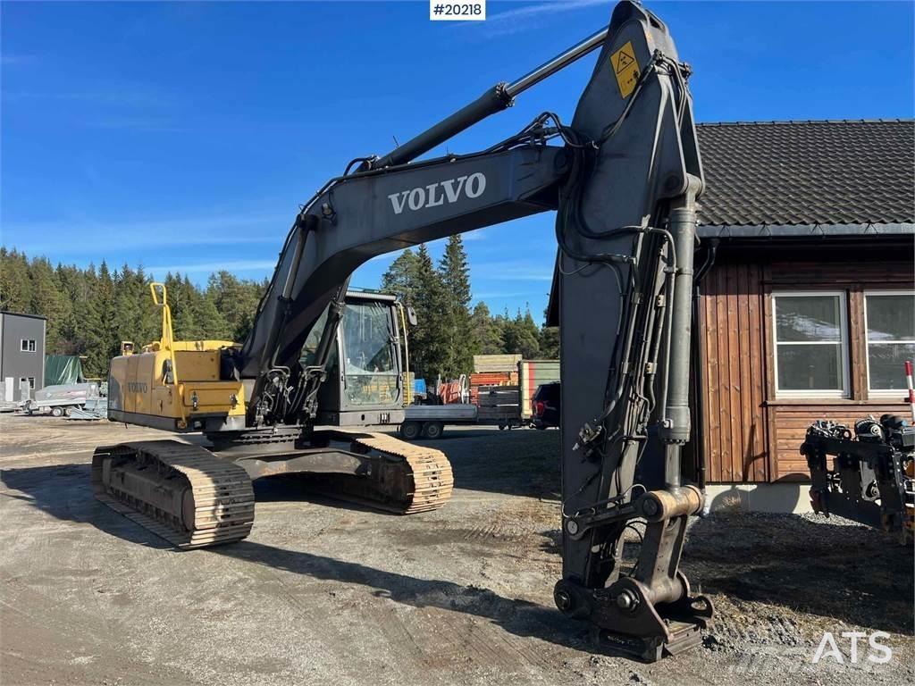 Volvo EC240CL Escavadeiras de esteiras