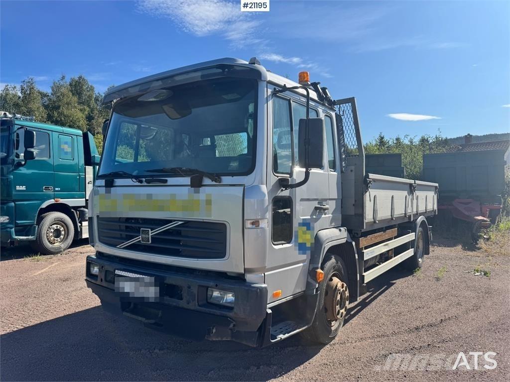 Volvo FL250 Truck. Camiões basculantes