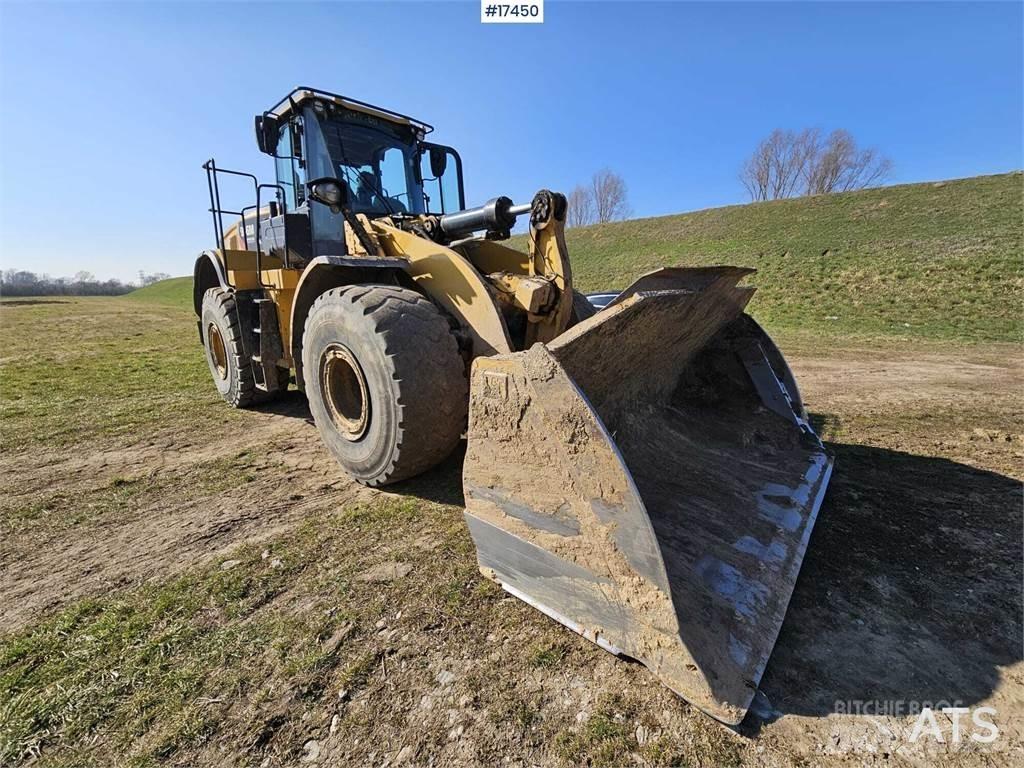 CAT 966M Carregadeiras de rodas