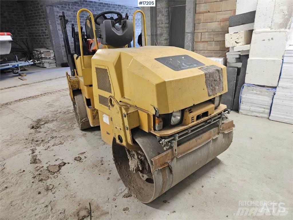 CAT CB24 Cilindros Compactadores tandem