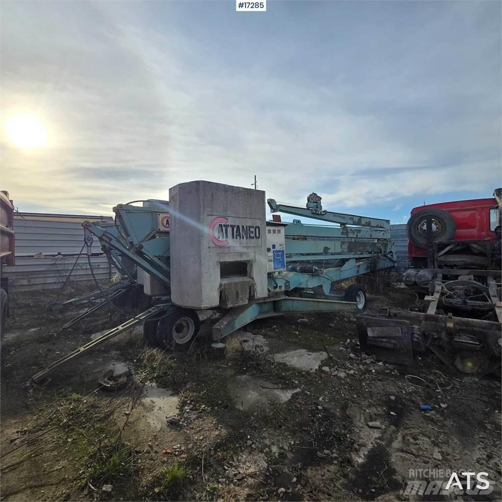 Cattaneo CM61R Outras gruas