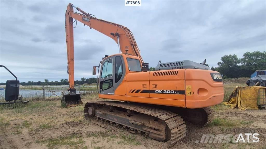 Doosan DX 300 LC Escavadeiras de esteiras