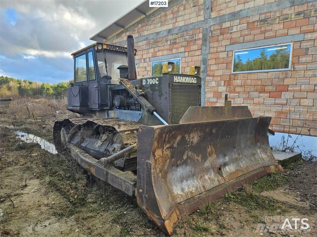 Hanomag D700 C Dozers - Tratores rastos