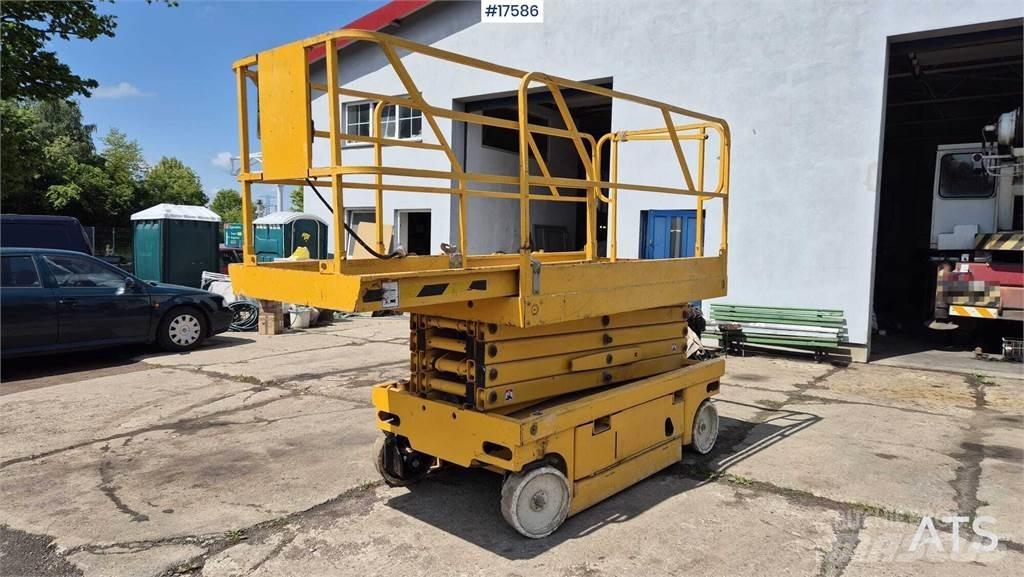 Haulotte Compact 12 Elevadores de tesoura