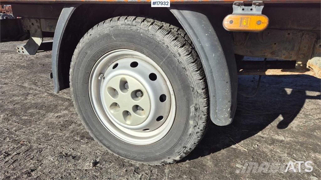 Iveco 35S14D Carrinhas de caixa fechada