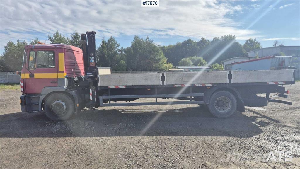 MAN 18.224 Camiões grua