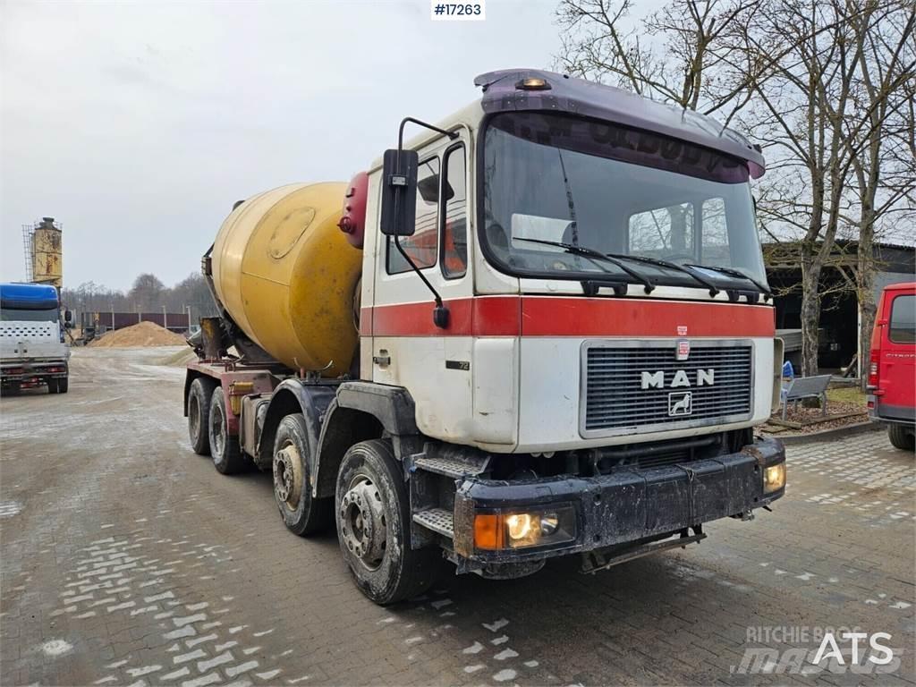 MAN F13 Caminhões de betonagem