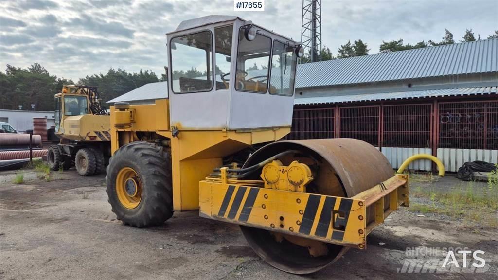 Stavostroj VV 111 Cilindros Compactadores monocilíndricos