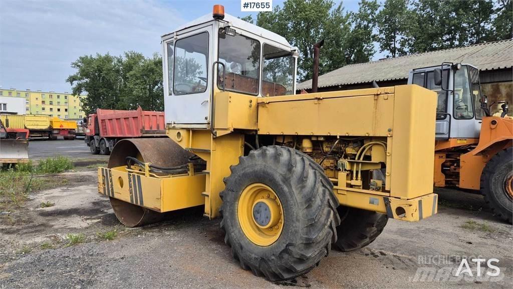 Stavostroj VV 111 Cilindros Compactadores monocilíndricos