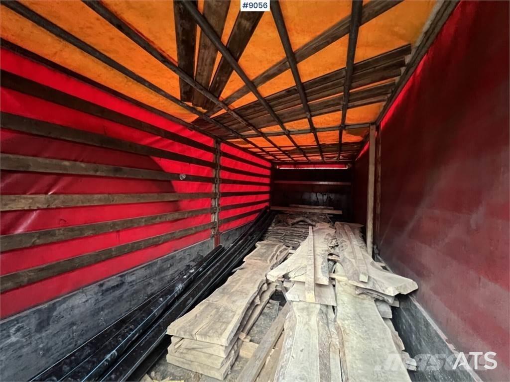  Container Med kapell Tendas Construção