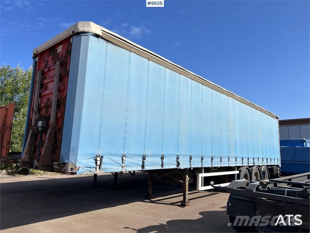 Fruehauf SS136/P3S Semi Reboques Cortinas Laterais