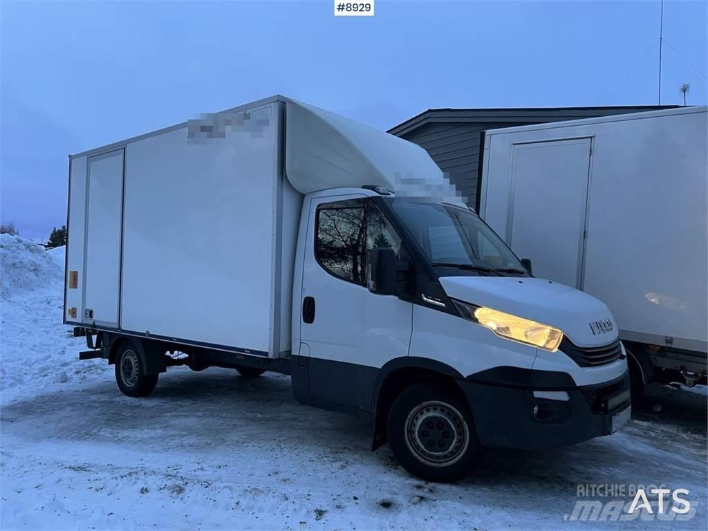 Iveco Daily Caminhões de caixa fechada