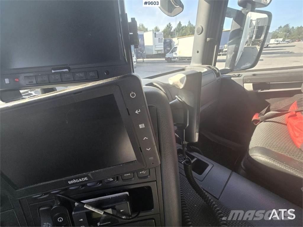 Scania P280 Skåpbil Caminhões de caixa fechada