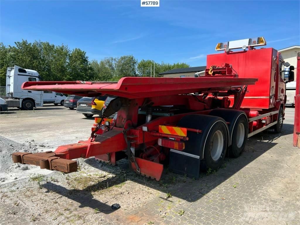 Scania R144GB6X4NA530 Camiões de Reciclagem