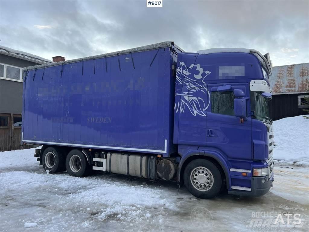 Scania R560 Caminhões de caixa fechada