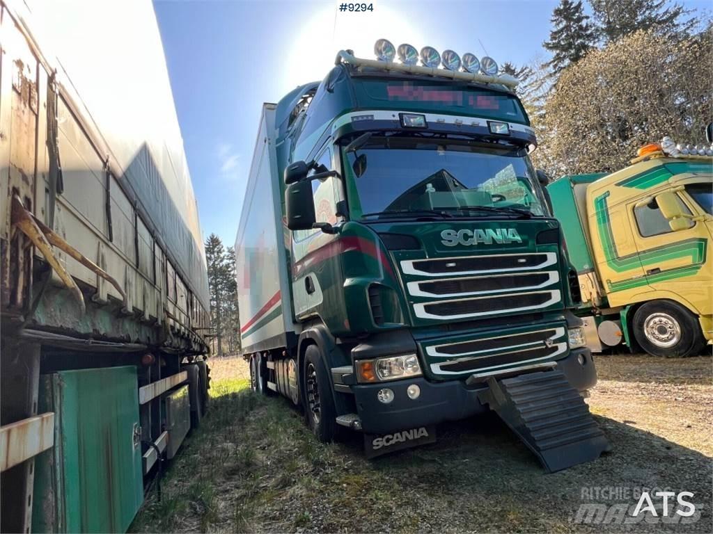Scania R620 Caminhões de caixa fechada
