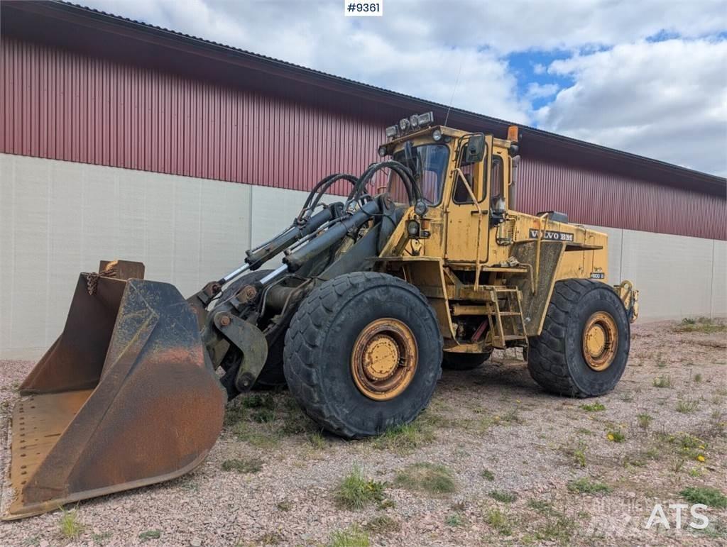 Volvo BM 4600B  Dozers Tratores rodas