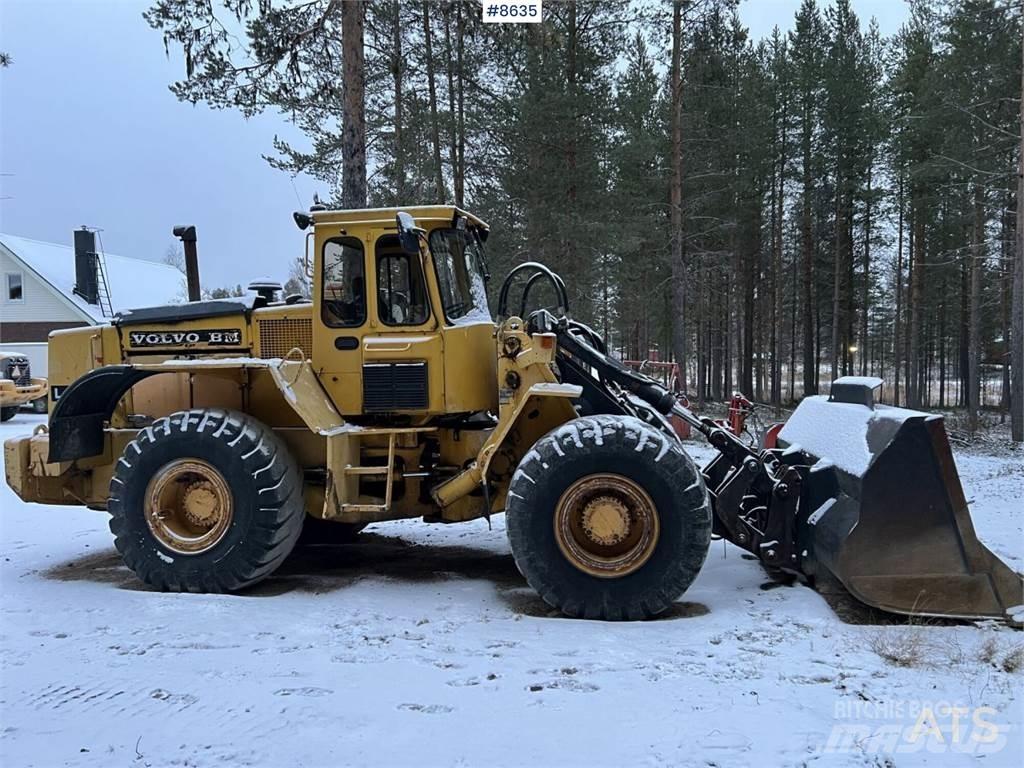 Volvo BM L120 Dozers Tratores rodas