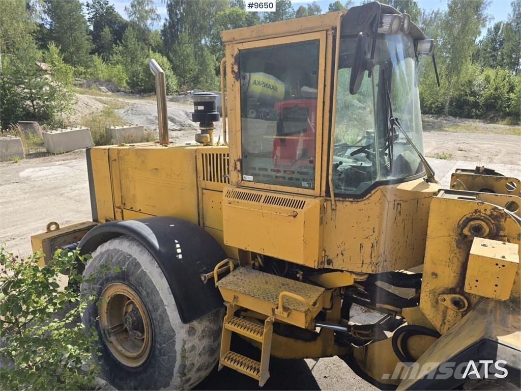 Volvo L120 Dozers Tratores rodas