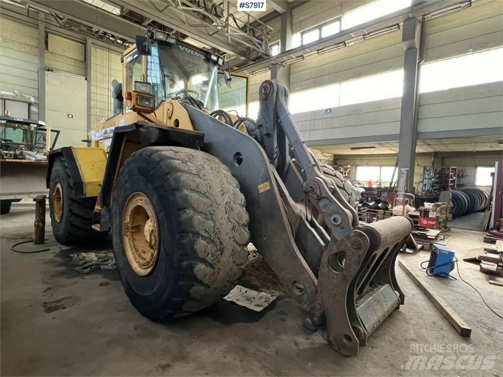 Volvo L220D Carregadeiras de rodas