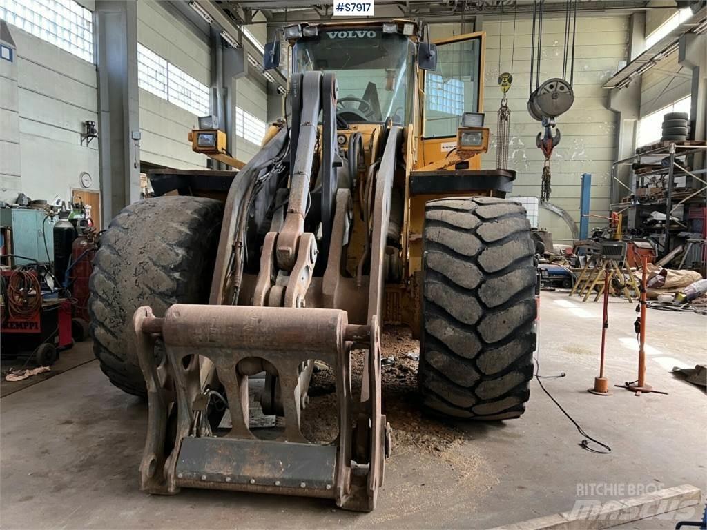Volvo L220D Carregadeiras de rodas