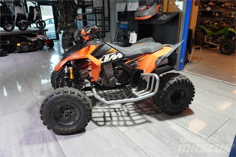 KTM XC 525 Automóvel