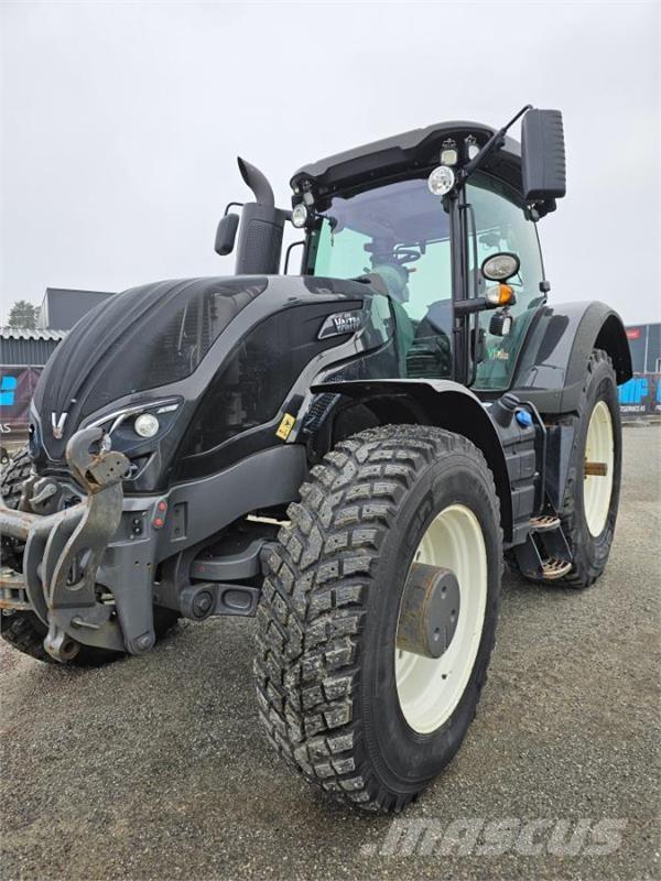 Valtra S374 Tratores Agrícolas usados