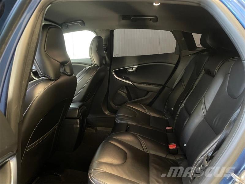 Volvo V40 Automóvel