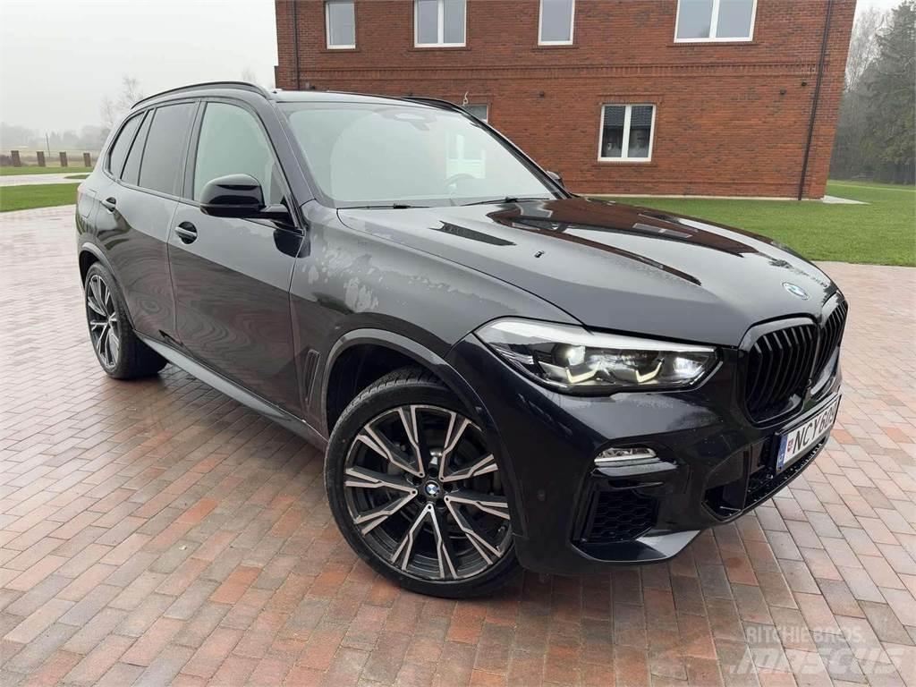 BMW  Automóvel