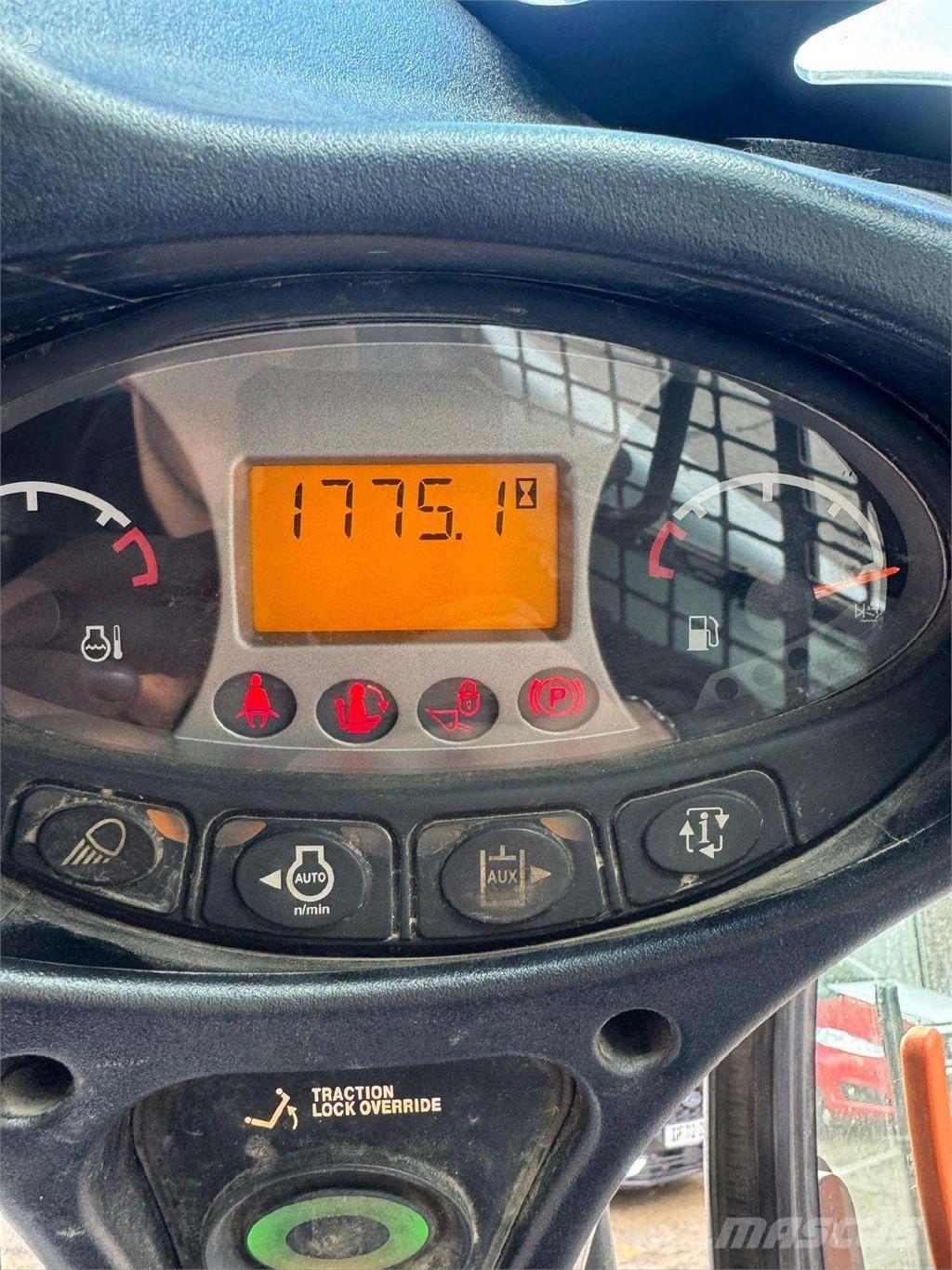 Bobcat T590 Mini carregadoras