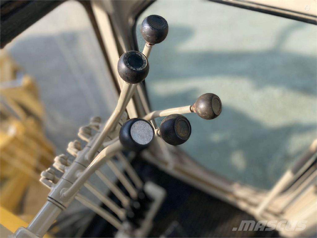 CAT 140 H Motoniveladoras