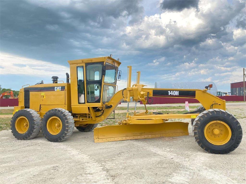 CAT 140 H Motoniveladoras