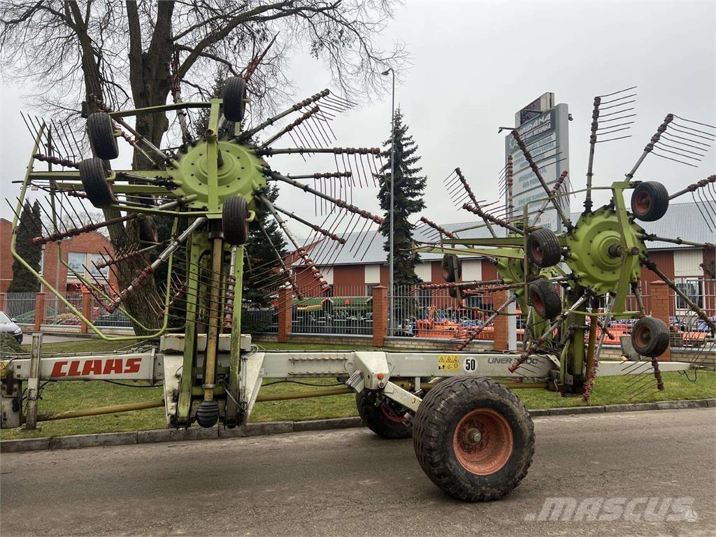 CLAAS Liner 3000 Ancinho virador