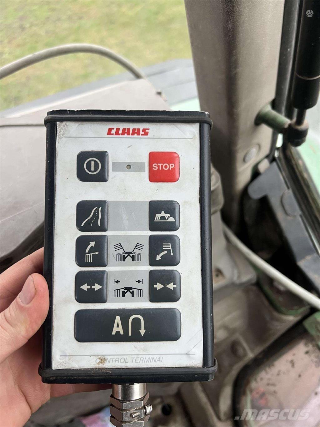 CLAAS Liner 3000 Ancinho virador