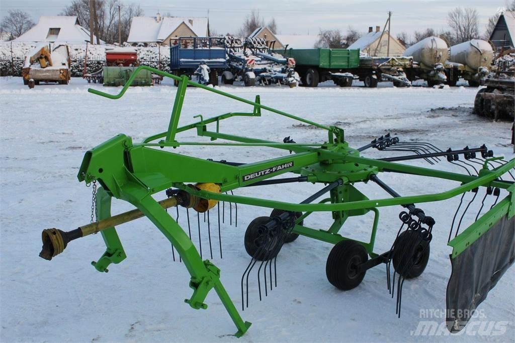 Deutz-Fahr 300 Ancinho virador