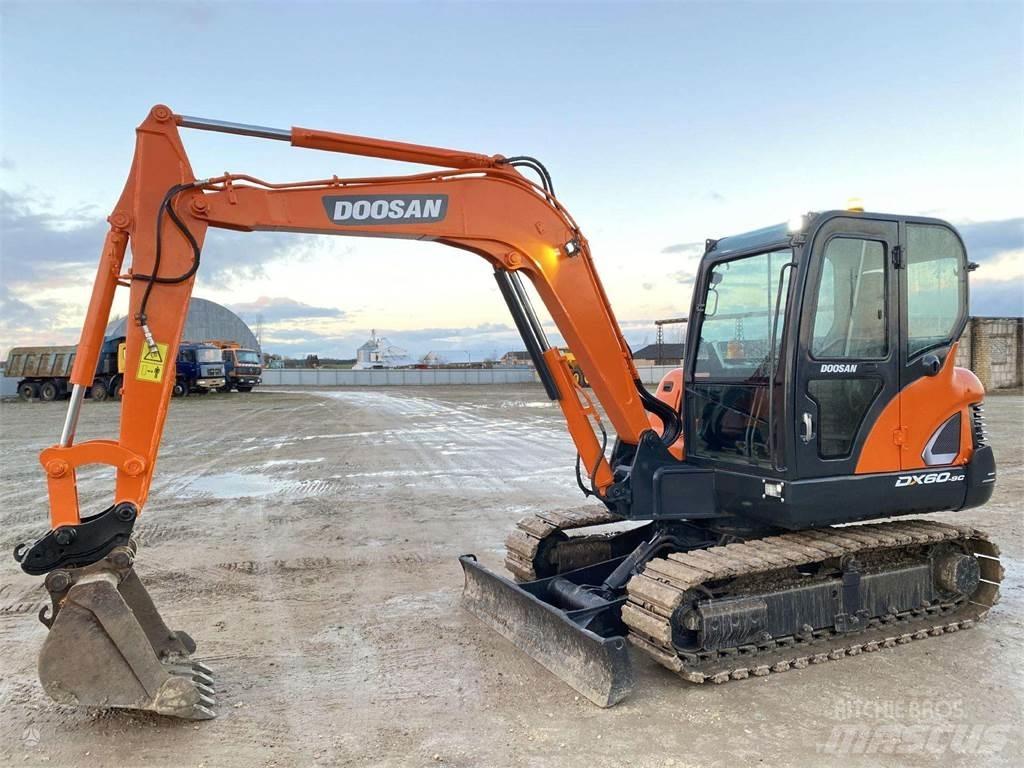 Doosan DX 60 C Miniescavadeiras