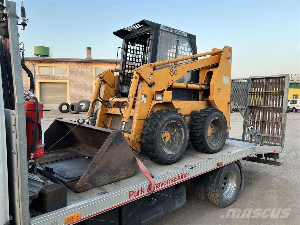  -Kita- HT60 Mini carregadoras